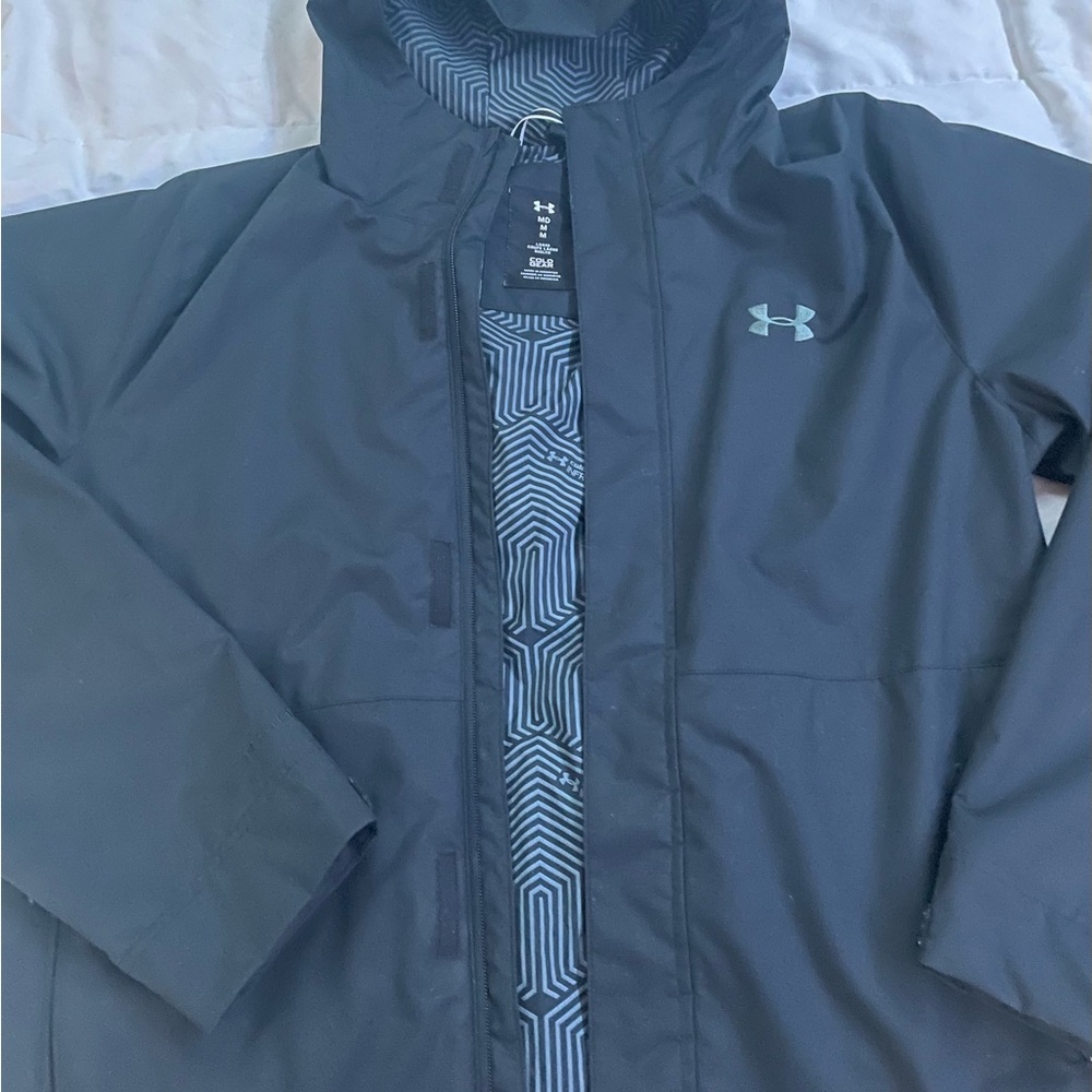 Under Armour Hooded Jacket - M